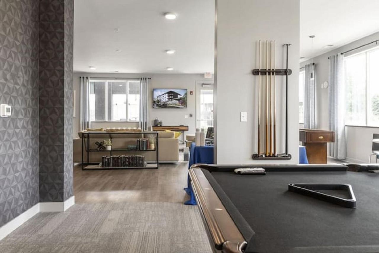 Modern Dwntwn 1 Bdrm Apt Pool Gym Free Parking Indianapolis Esterno foto